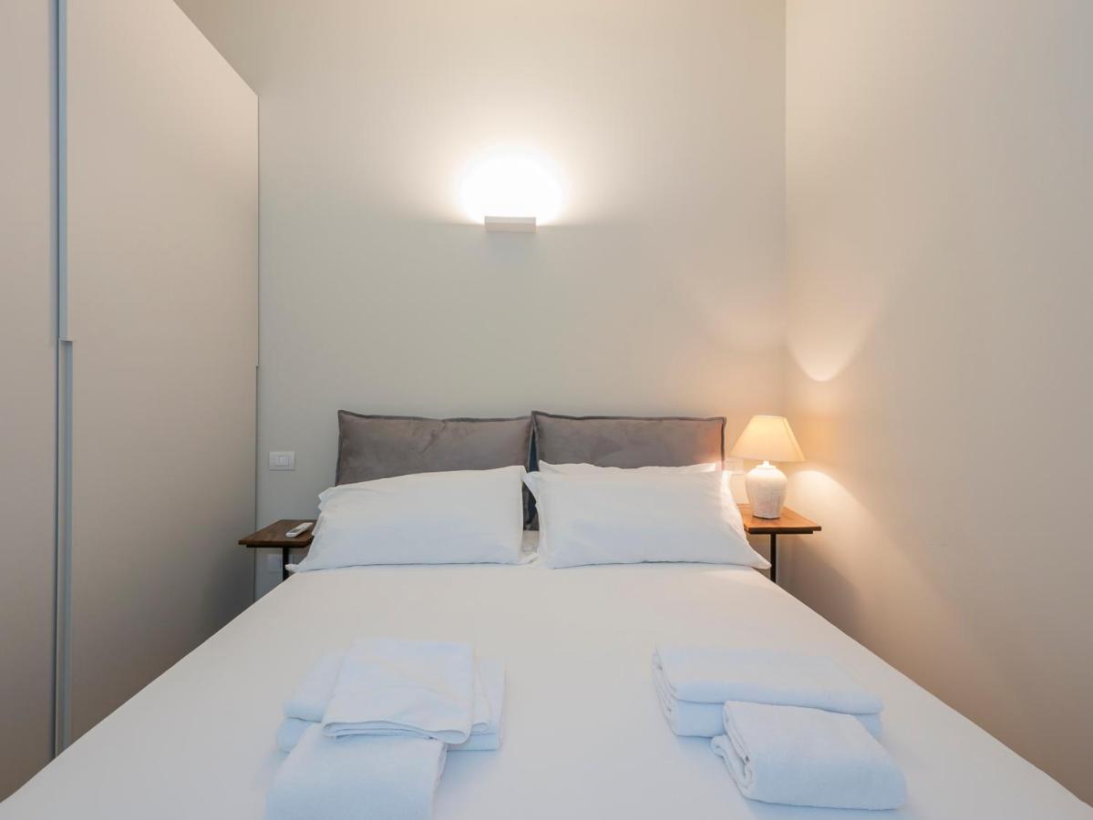 I Host Apartment - Ranzoni 1 Milan Exterior photo